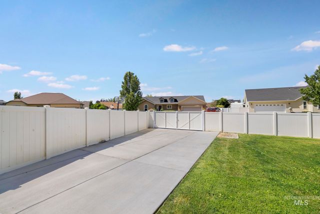 1210 Cole St, Kimberly, ID 83341