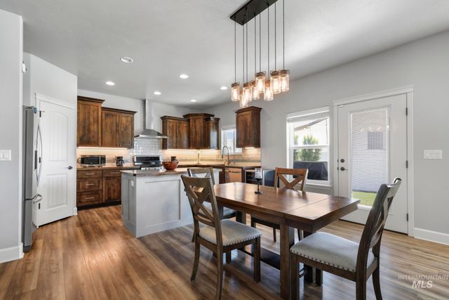 1210 Cole St, Kimberly, ID 83341