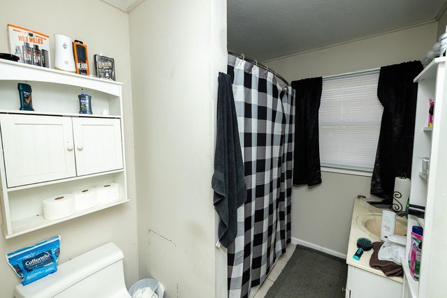 1620 W 34th, Wichita, KS 67217