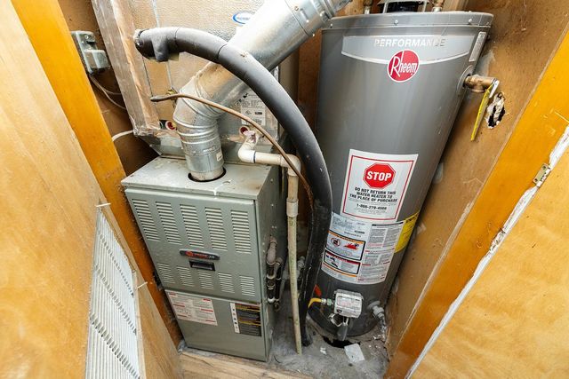 1620 W 34th, Wichita, KS 67217