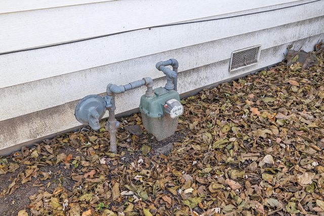 1620 W 34th, Wichita, KS 67217