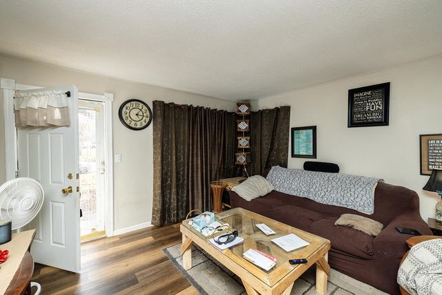 1620 W 34th, Wichita, KS 67217