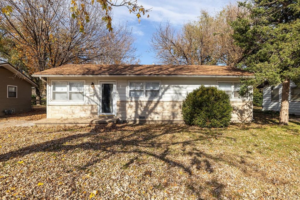 1620 W 34th, Wichita, KS 67217
