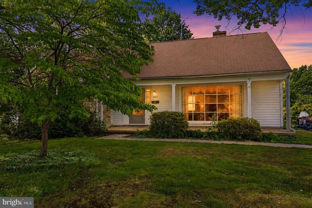 623 LAFAYETTE ST, Newtown, PA 18940