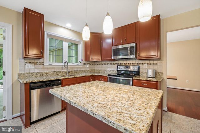 6217 LILAC BUSH LN, Clarksville, MD 21029