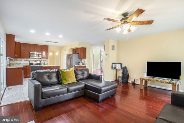6217 LILAC BUSH LN, Clarksville, MD 21029