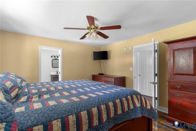17143 Whitehouse Farm Dr, Beaverdam, VA 23015