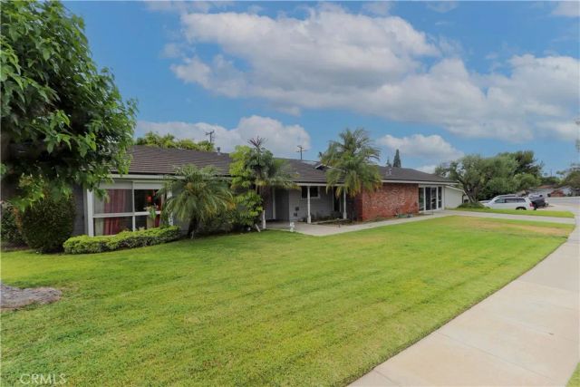 708 El Mirador Drive, Fullerton, CA 92835
