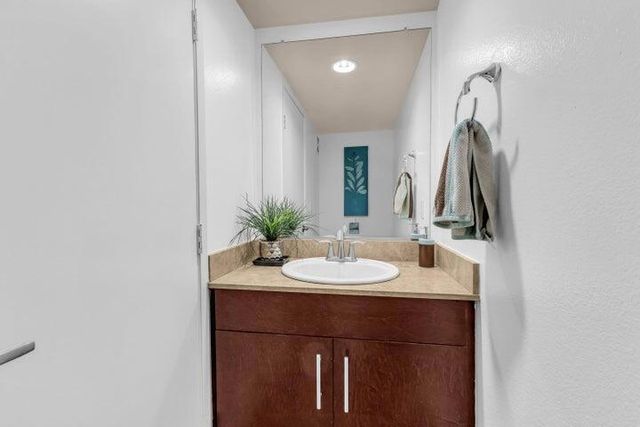 3563 Penny Lane, Palm Springs, CA 92262
