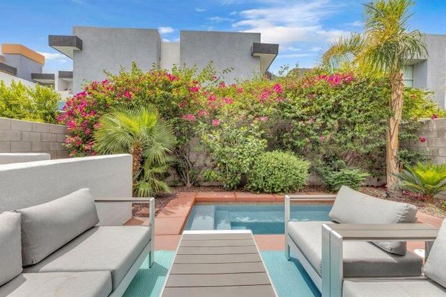 3563 Penny Lane, Palm Springs, CA 92262