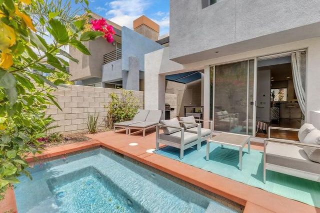 3563 Penny Lane, Palm Springs, CA 92262