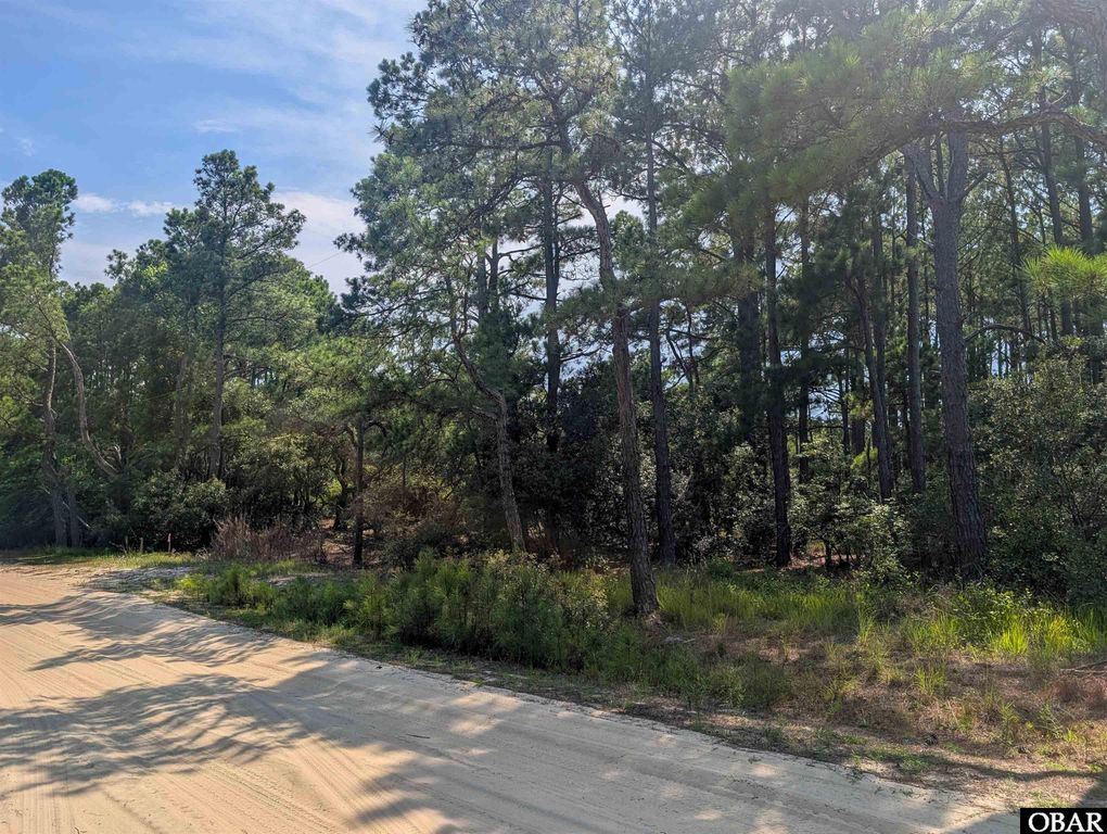 Image 2 of property listing at 2364 Swan Island Road Lot 6, Corolla, NC 27927