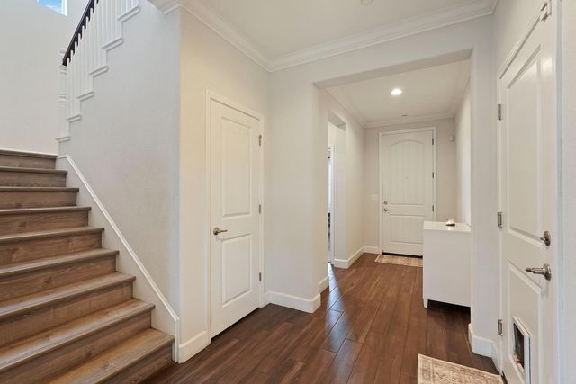 1741 Larkspur Ln, Lodi, CA 95242