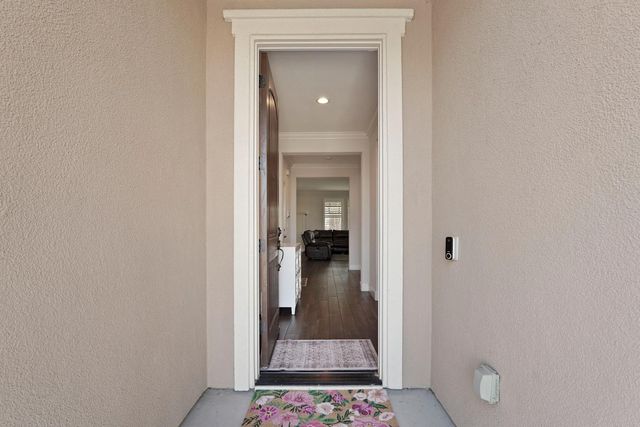 1741 Larkspur Ln, Lodi, CA 95242