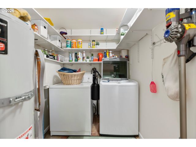 5234 Se ALDERWAY Ave, Milwaukie, OR 97267