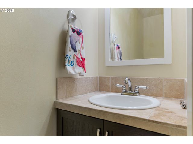 5234 Se ALDERWAY Ave, Milwaukie, OR 97267