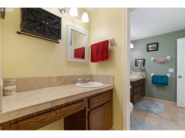 5234 Se ALDERWAY Ave, Milwaukie, OR 97267