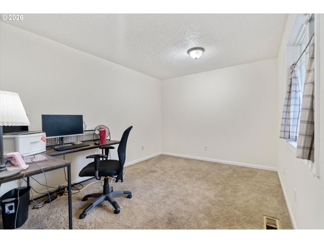 5234 Se ALDERWAY Ave, Milwaukie, OR 97267