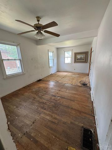 6124 Hedge Avenue, Cincinnati, OH 45213