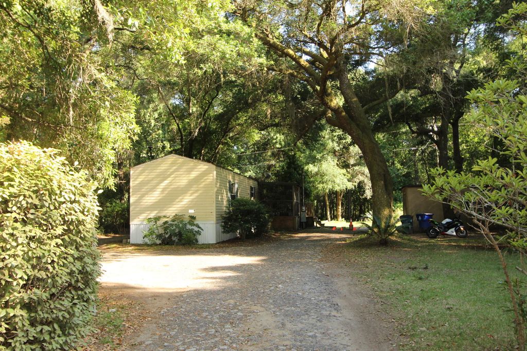 3339 River Road, Johns Island, SC 29455