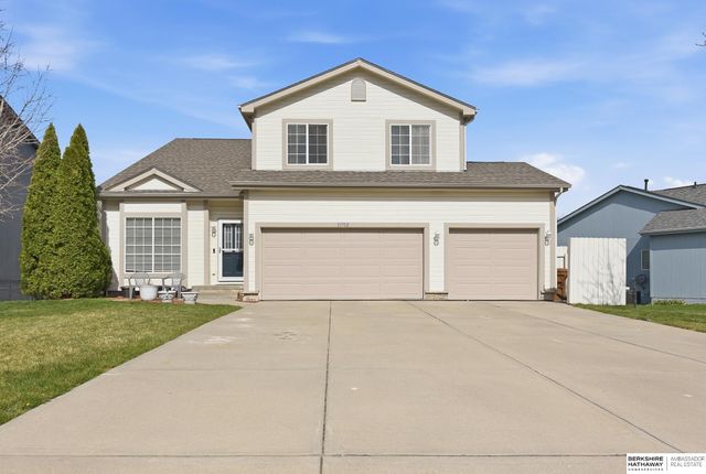 13702 Leona Lane, Bellevue, NE 68123