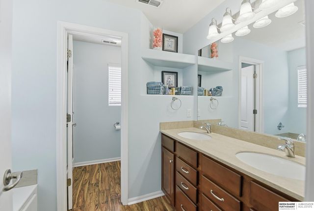 13702 Leona Lane, Bellevue, NE 68123