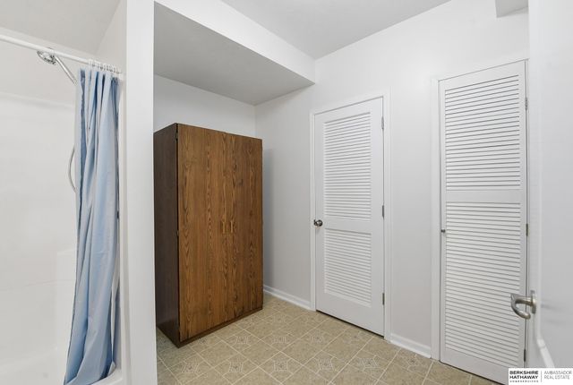 13702 Leona Lane, Bellevue, NE 68123