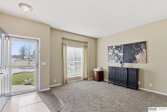 13702 Leona Lane, Bellevue, NE 68123