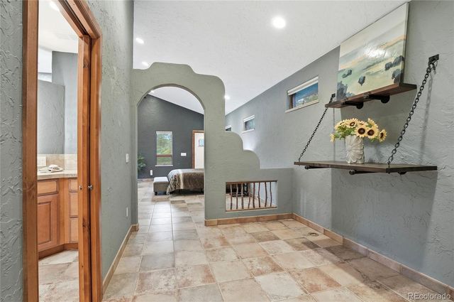 10462 Tomichi Drive, Franktown, CO 80116