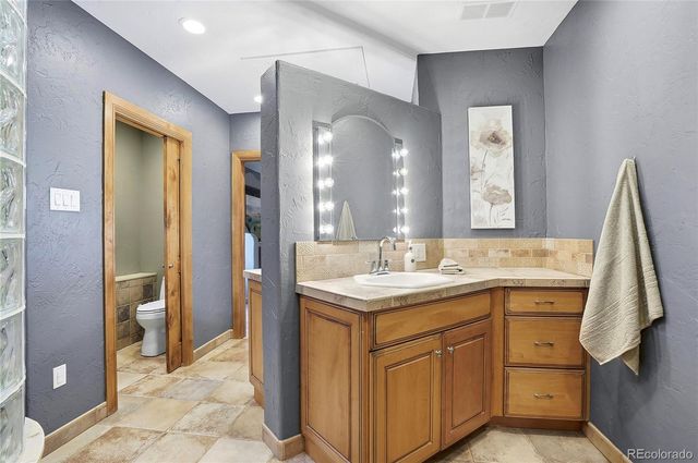 10462 Tomichi Drive, Franktown, CO 80116