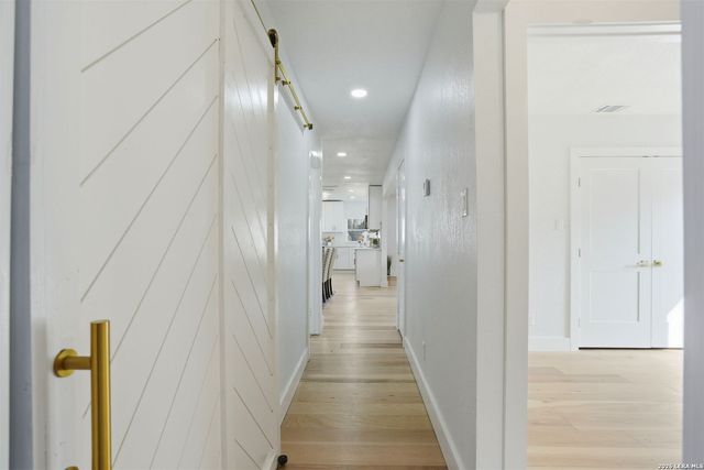 2038 W Woodlawn, San Antonio, TX 78201