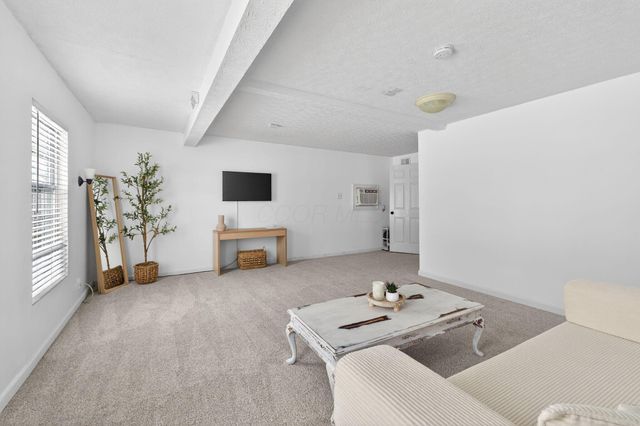 9283 Downing Road, Johnstown, OH 43031