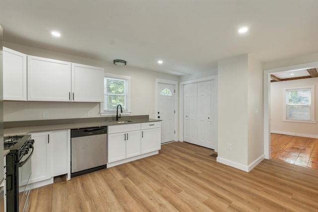456 N State Street, Concord, NH 03301