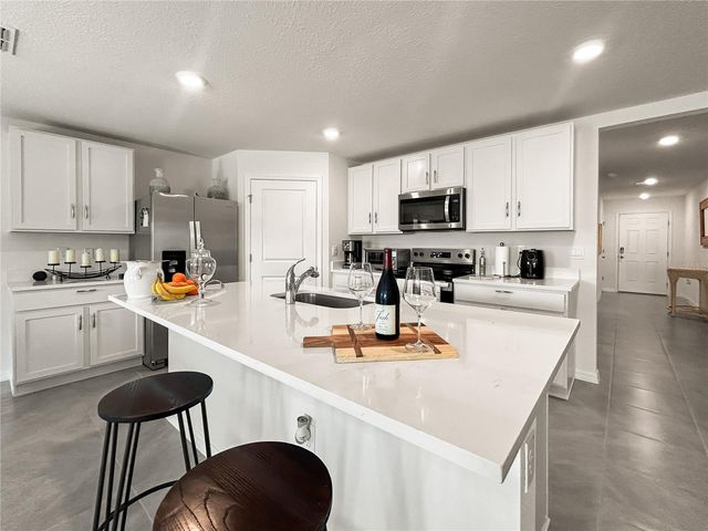 16820 SW 29TH TERRACE ROAD, Ocala, FL 34473