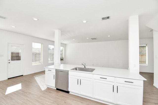 19463 Rosali Meadow Drive, New Caney, TX 77357