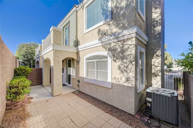 933 Bannockburn Street, Las Vegas, NV 89145