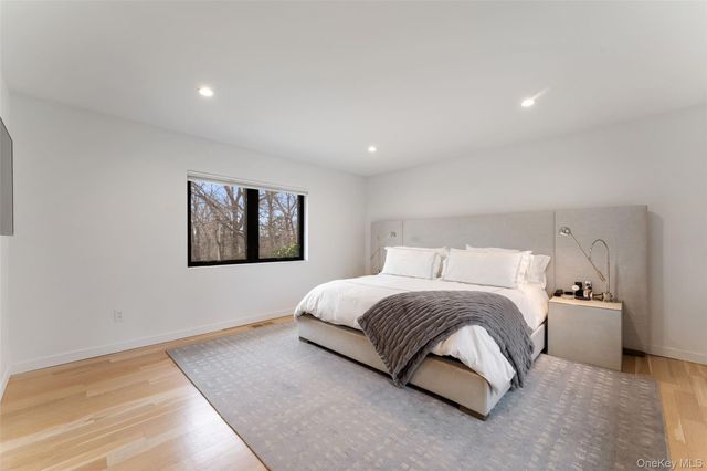 7 Windsong Road, Ardsley, NY 10502