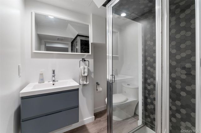 7 Windsong Road, Ardsley, NY 10502