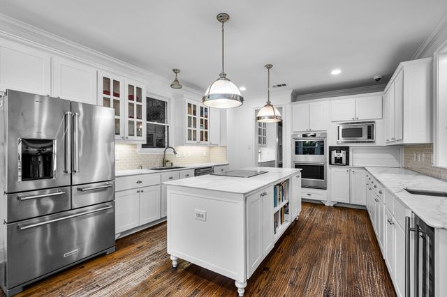 5338 Mercedes Avenue, Dallas, TX 75206