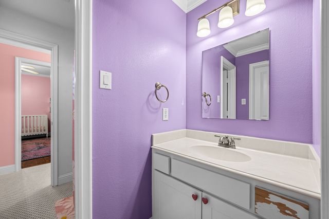 5338 Mercedes Avenue, Dallas, TX 75206