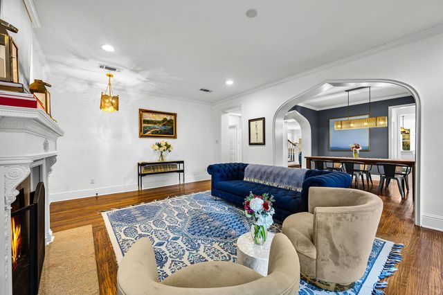 5338 Mercedes Avenue, Dallas, TX 75206