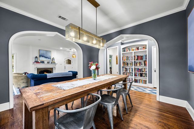 5338 Mercedes Avenue, Dallas, TX 75206