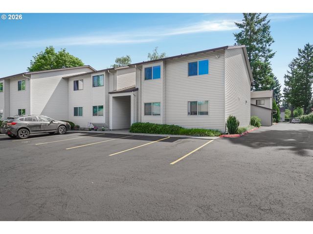 12510 Se STARK St, Portland, OR 97233