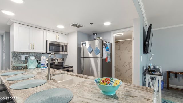 9850 S Thomas Drive 102W, Panama City, FL 32408