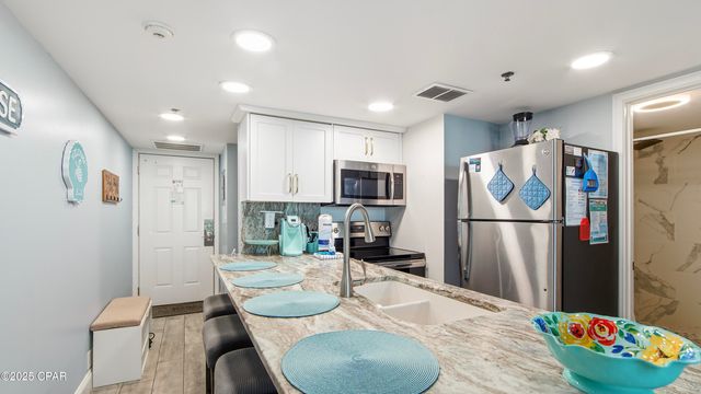 9850 S Thomas Drive 102W, Panama City, FL 32408