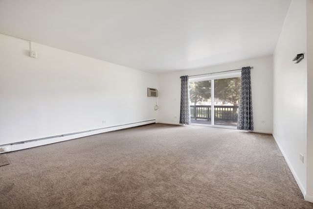 2214 S Goebbert Road 178, Arlington Heights, IL 60005