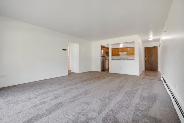 2214 S Goebbert Road 178, Arlington Heights, IL 60005