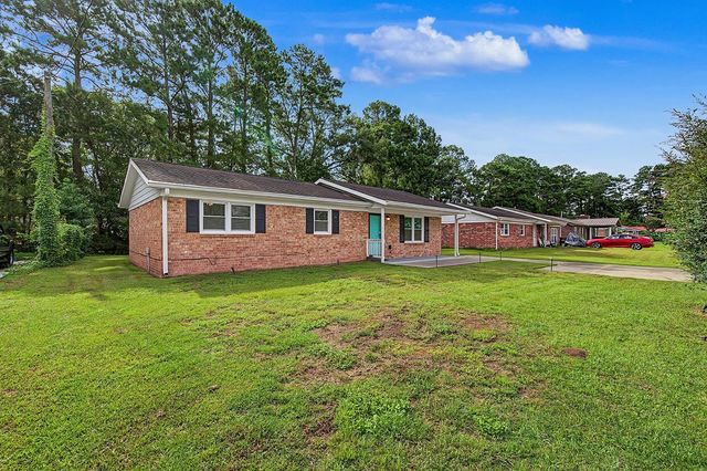 5660 Dogwood Circle, Myrtle Beach, SC 29588