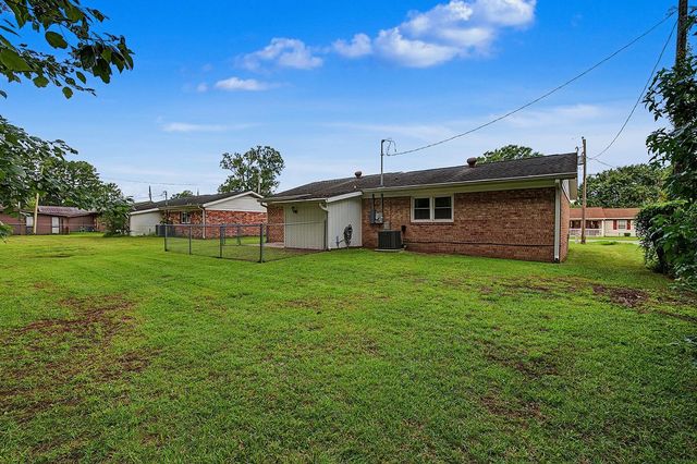 5660 Dogwood Circle, Myrtle Beach, SC 29588