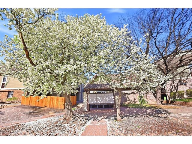 1885 S Quebec Way A18, Denver, CO 80231